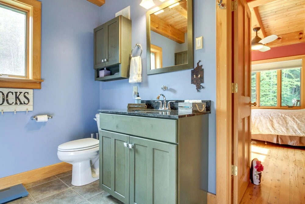Chester Home w/ Views ~ 10 Mi to Okemo Mtn Resort!