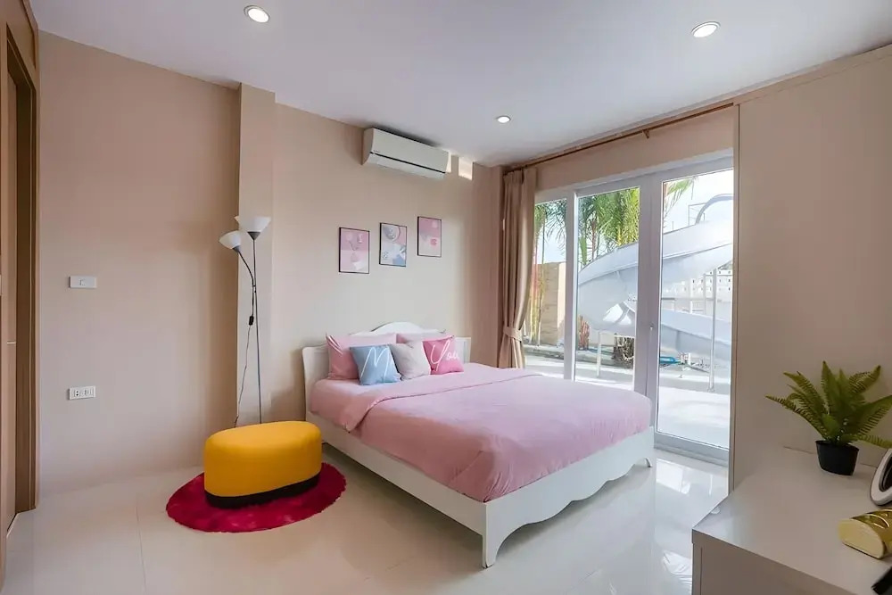 Platinum Pool Villa