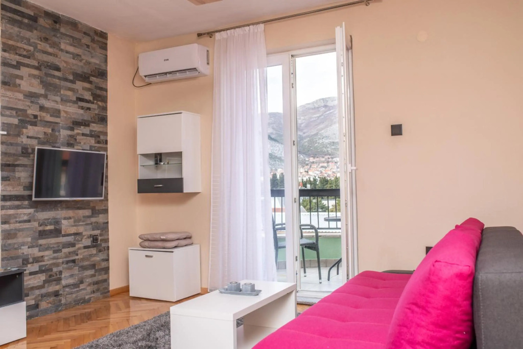 Apartman Jelena Anžujska