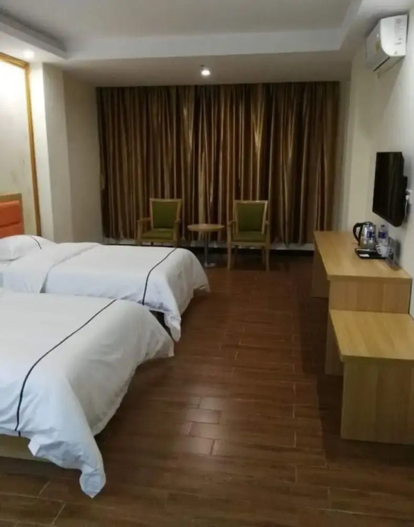 Yulin Business Affairs Hotel