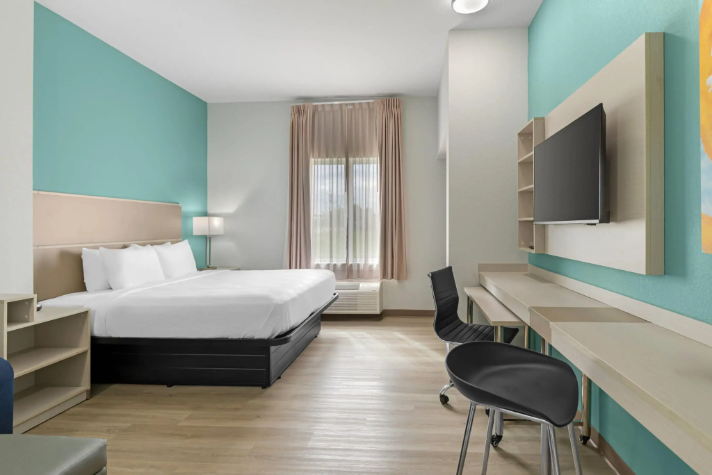 MainStay Suites Chesapeake - Greenbrier