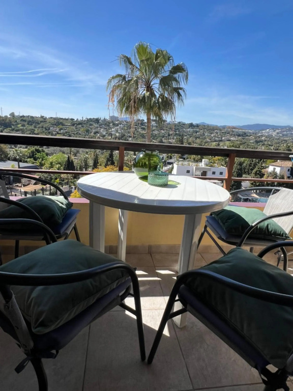 Torres De Aloha 2 bdr Puerto Banus