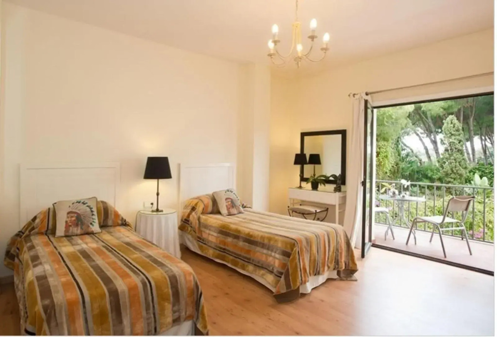 Apartment in Marbella, Malaga 102959