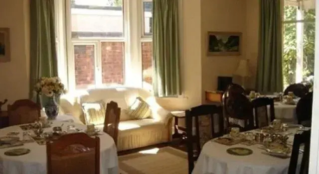 Highcroft Guest House