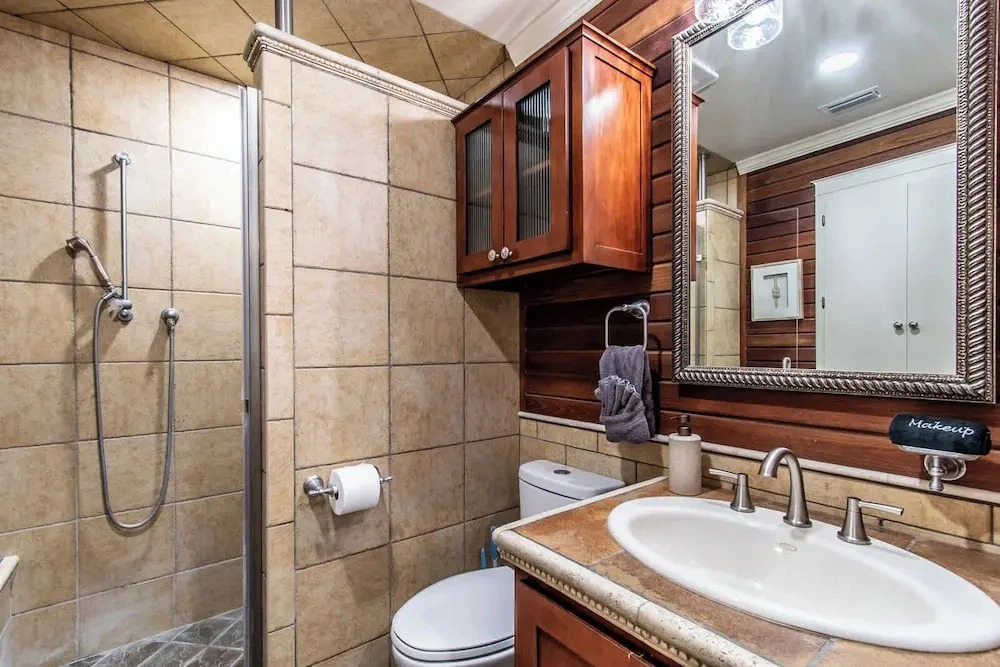 Ocean Drive Grand Estate Sleeps 54 Pool