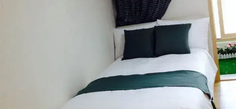 Jin's House