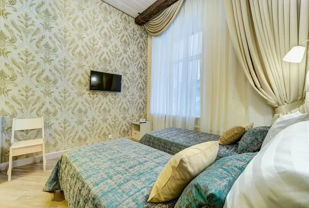 Na Chaykovskogo, 22 Living Quarters
