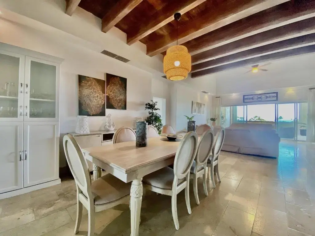 Beachfront Luxury Pent-House at Aquamarina, Cap Cana