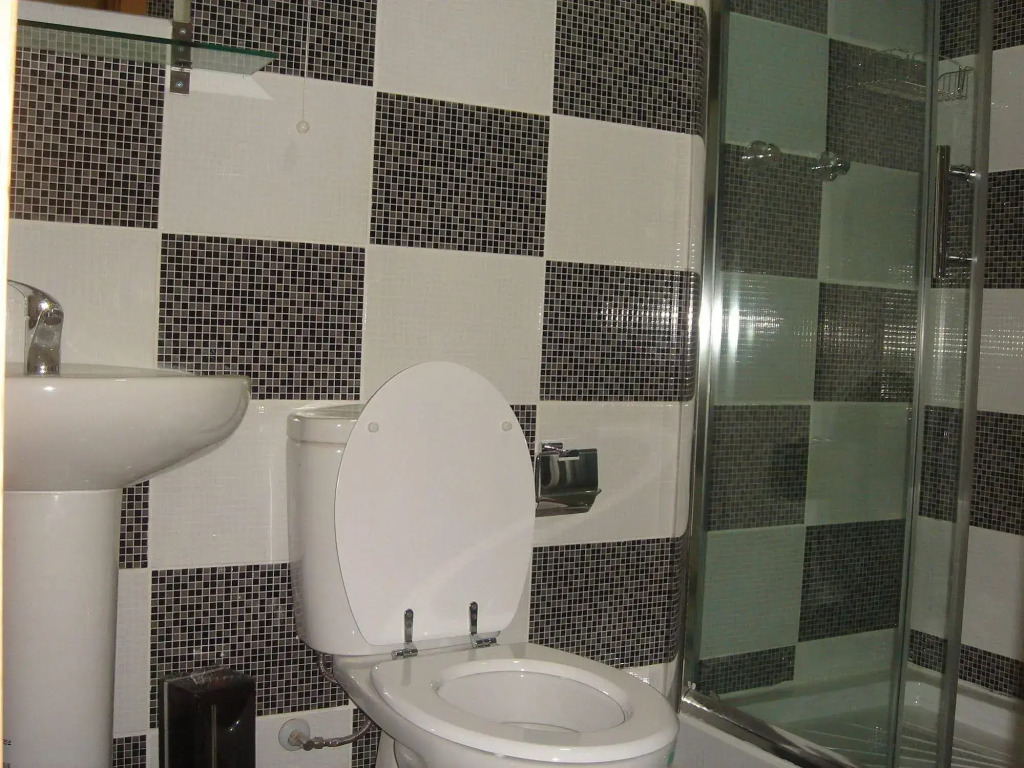 DownTown Guest House