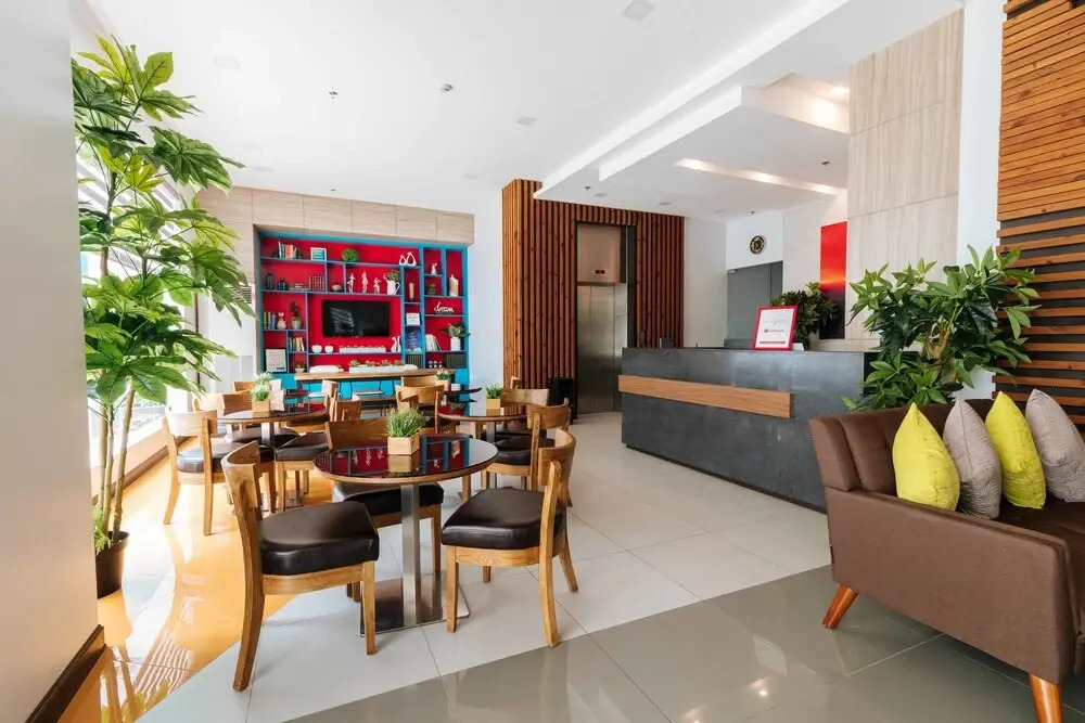 RedDoorz Premium near Ateneo Katipunan