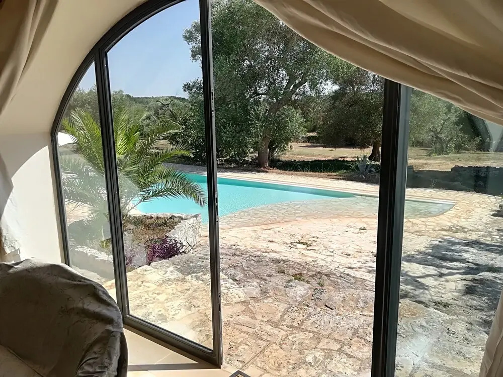 Beautiful Masseria Inside the Country and Near the sea
