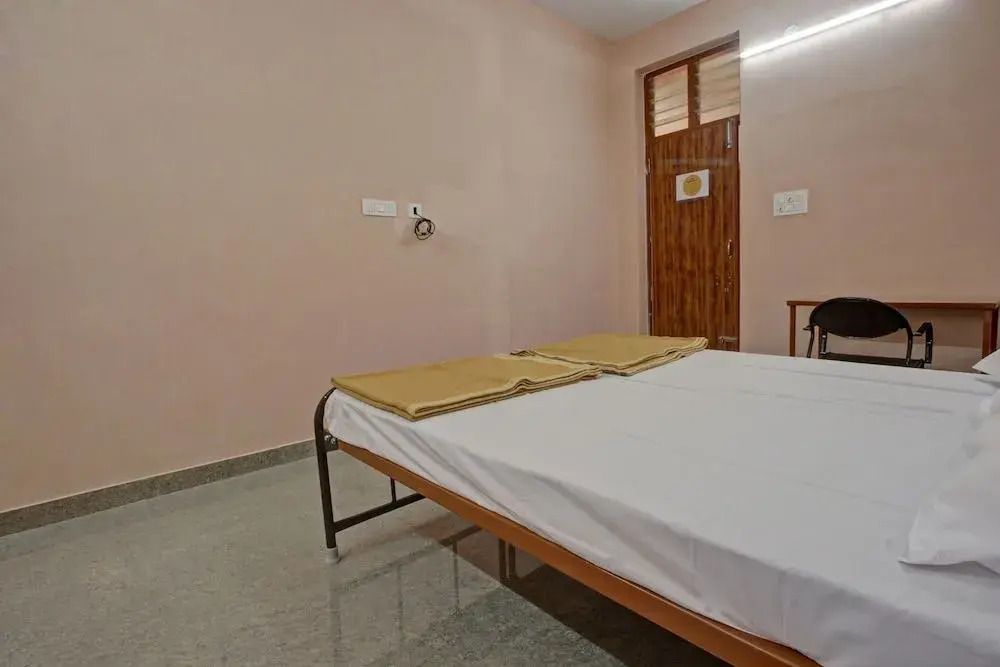Spot On 41583 Sri Rugmani Residency