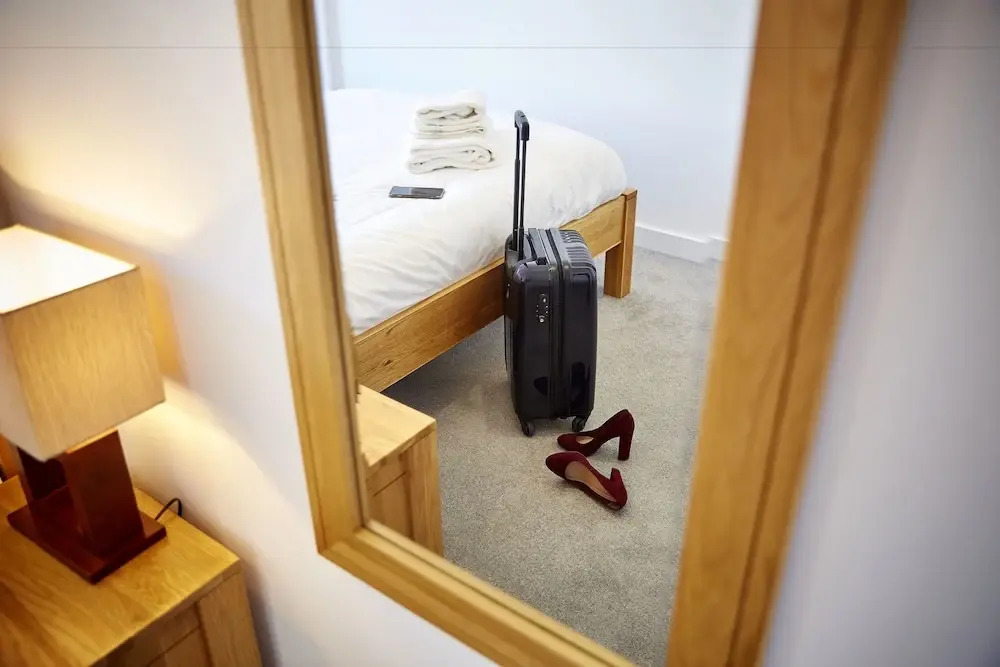 Platform Apartments by ESA