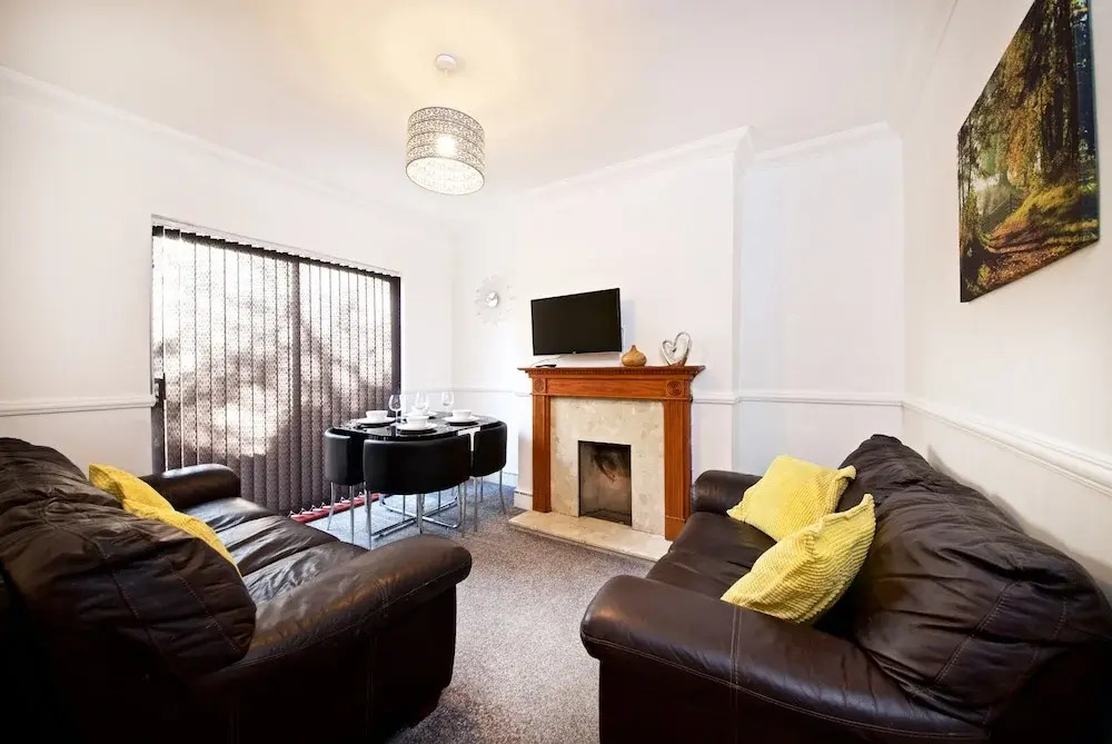 Liverpool City Stays - Lawrence Road CC1