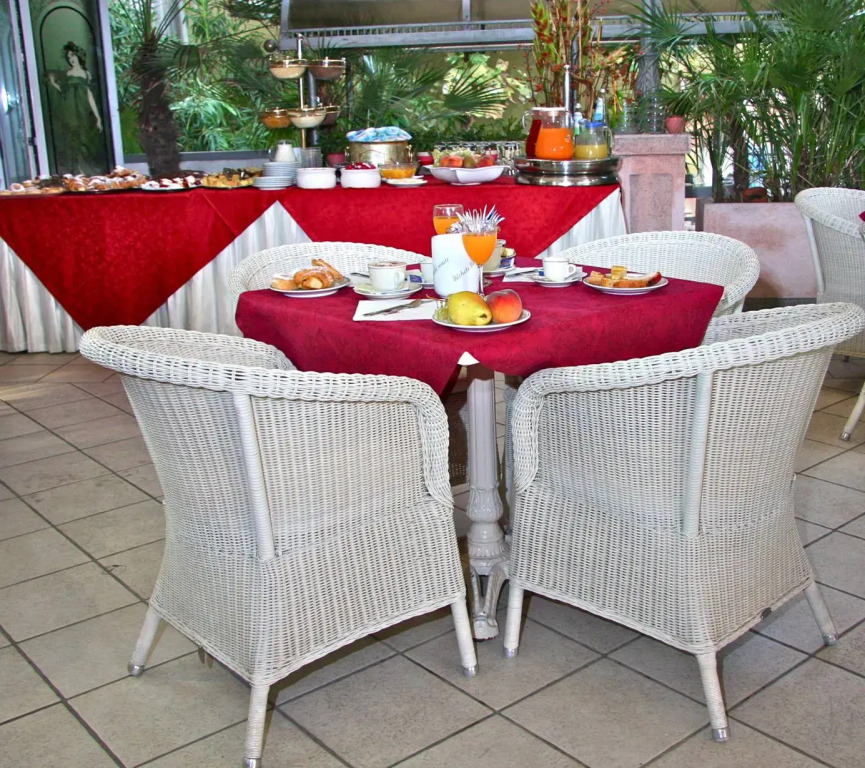 Hotel Vienna Ostenda e Ristorante il Danubio