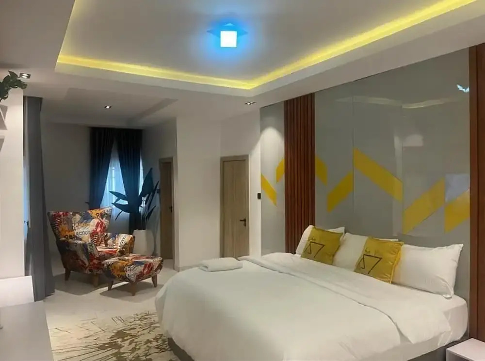 Greyfield Apartment 1
