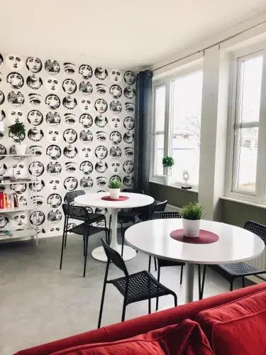 Multi Challenge Hostel