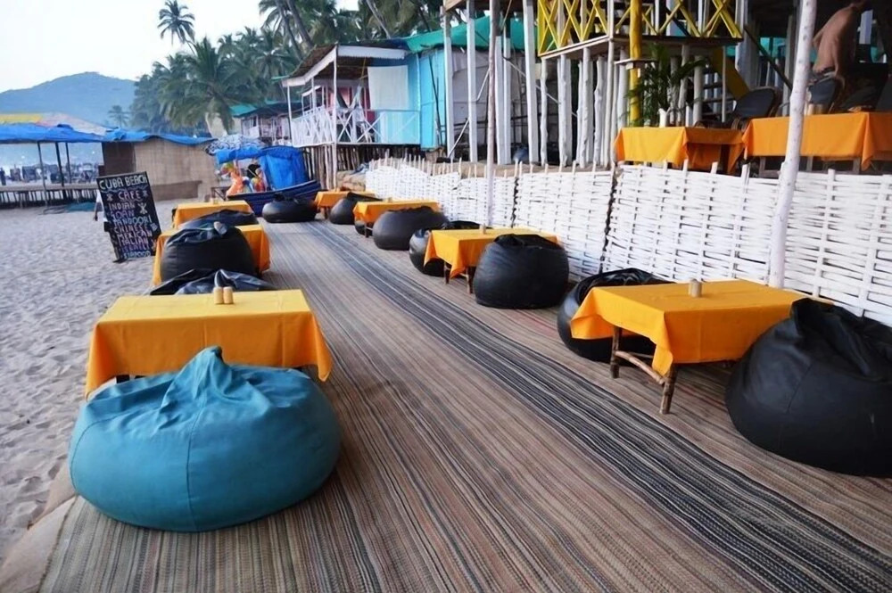Cuba Premium Huts
