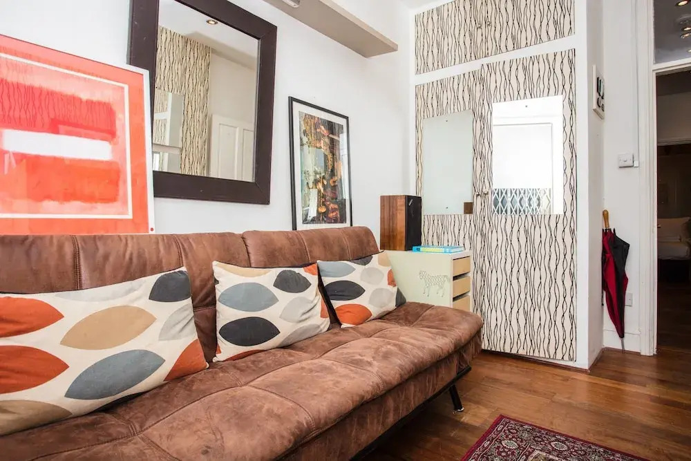 1 Bedroom Flat In West Kensington