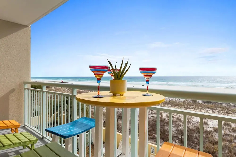 Pelican Isle 212 - Salty Air Bliss