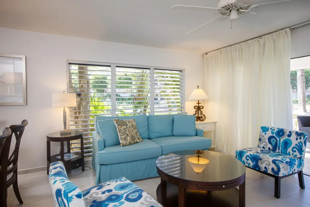 Ocean Club East, Grace Bay Beach