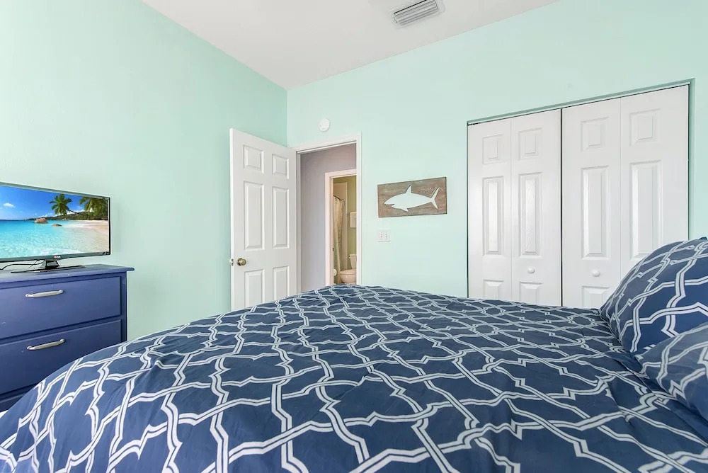 1417 Bermuda Bay Club 3 Bedroom Townhouse by RedAwning