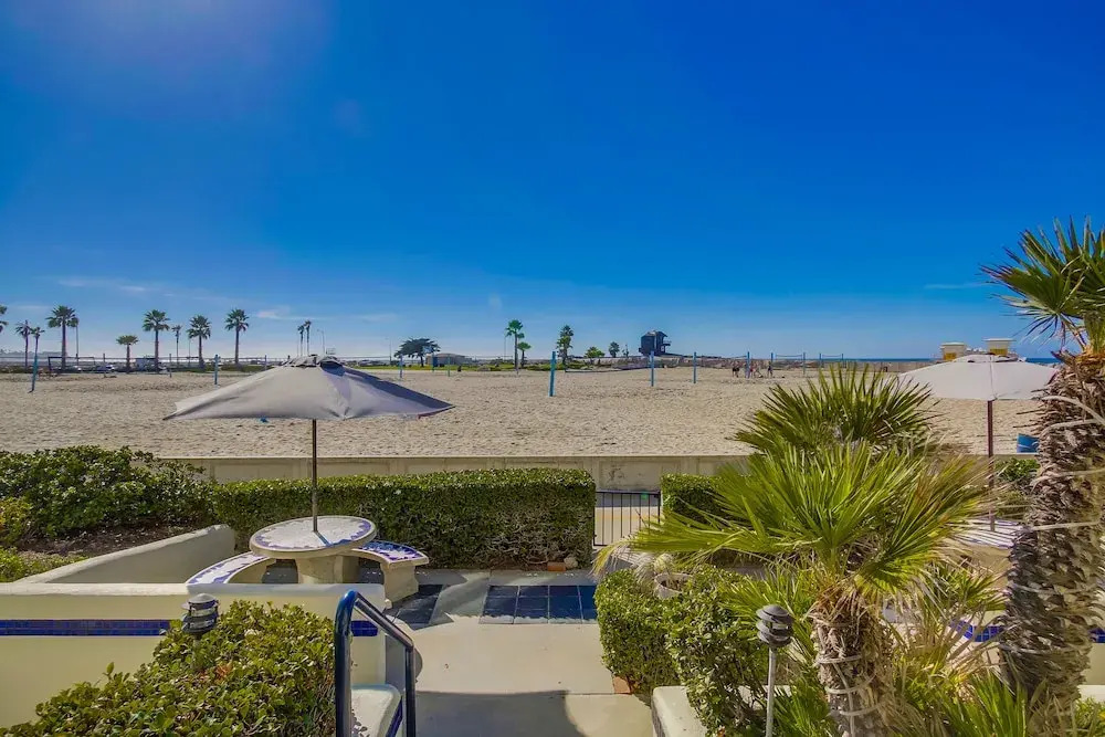Ocean Front Surf