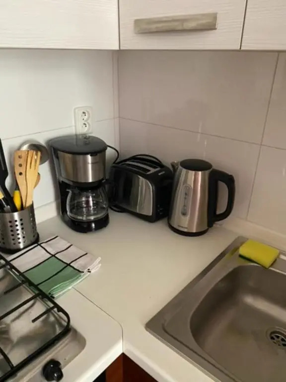 3 Bed Flat - Sleeps 10 - Pets - Smoking - Parking