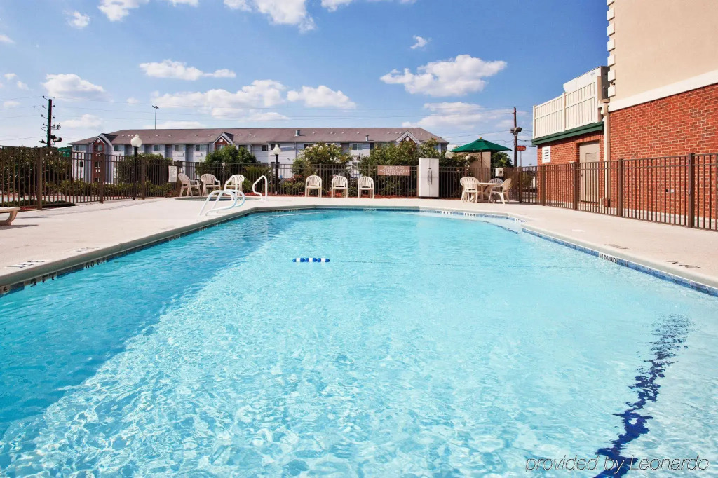 Country Inn & Suites by Radisson, Tifton, GA