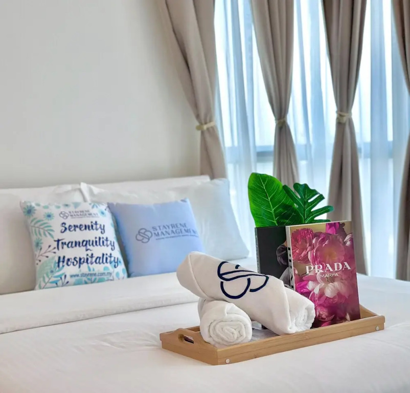 SKS Pavillion Residences - High Floor with Singapore View