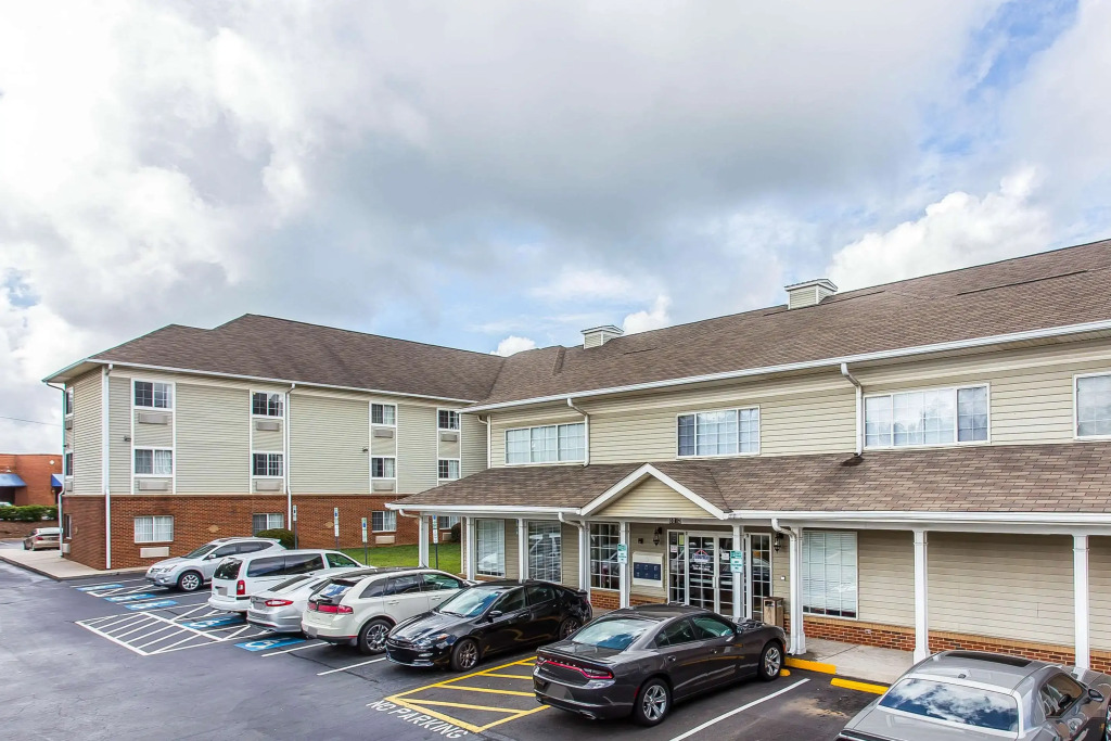 Suburban Studios near University of North Carolina-Charlotte