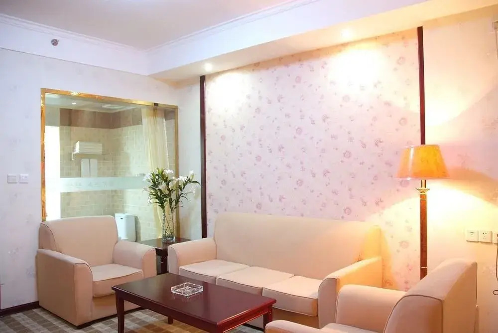 Zhongwei Wanrui Hotel