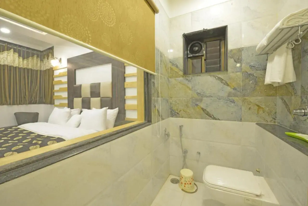 Hotel JP International