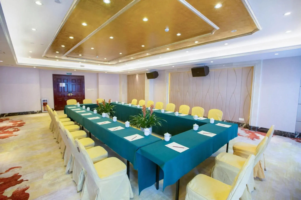 Wanzi Haocheng Hotel (ShaCun Station   Store　of Metro Line 13)