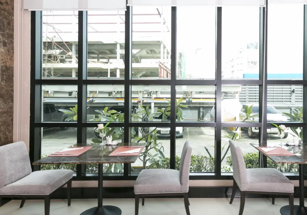 Lumen Bangkok Srinakarin