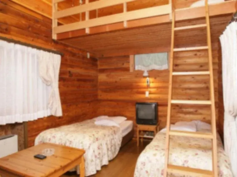 Cottage in Log Cabin