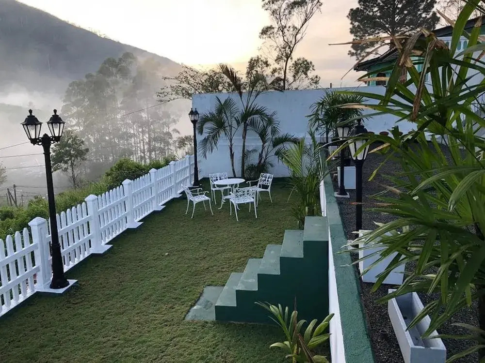 Hotel Mount Castle