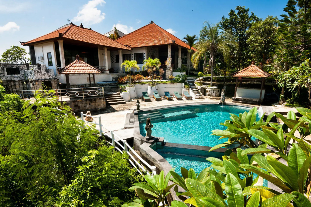 Uluwatu Mansion Villas