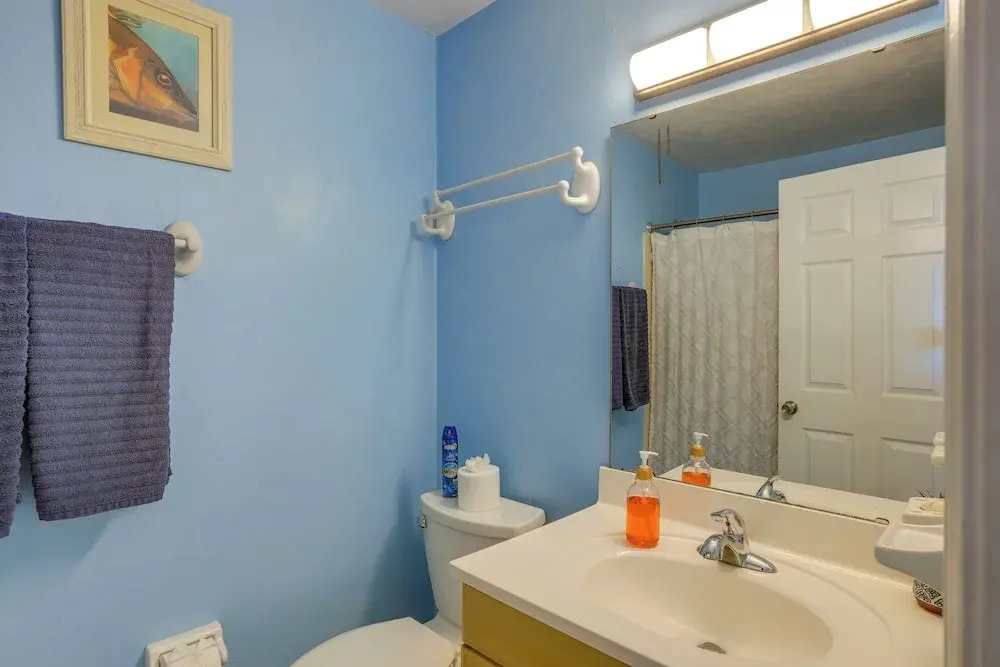 Waterfront Cedar Key Duplex Home: Grill & Dock!
