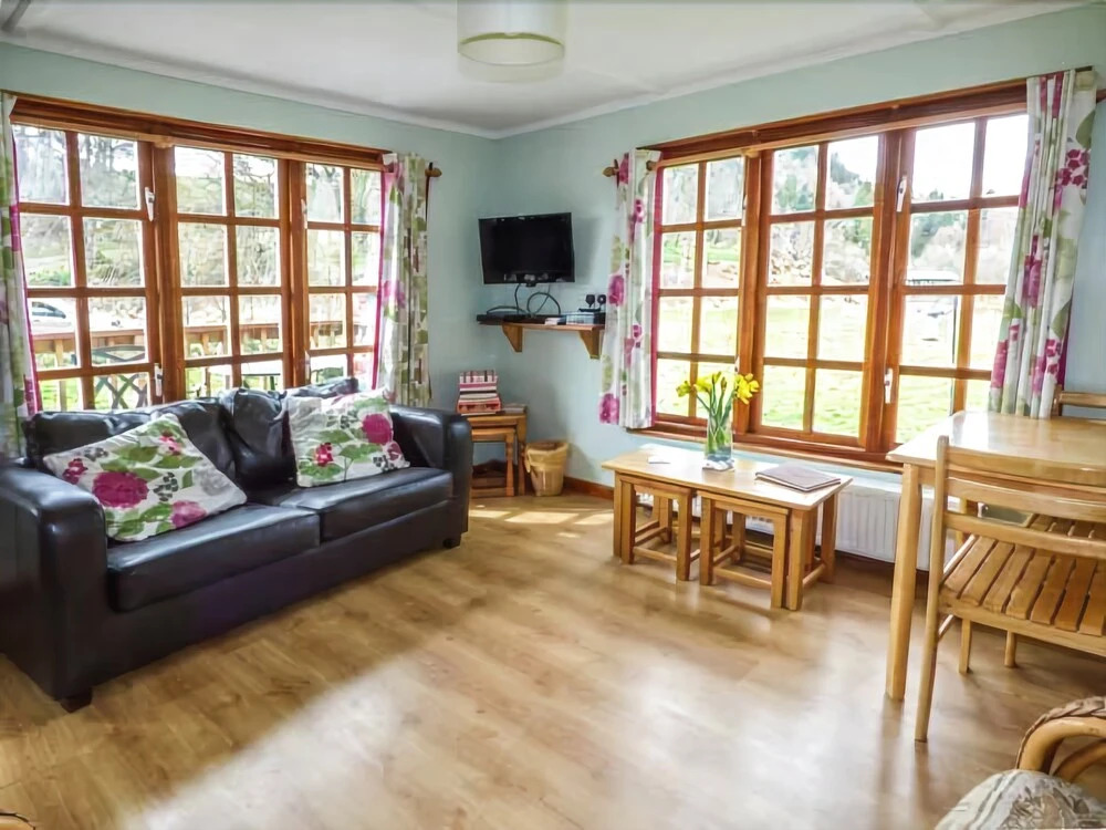 Crowlwm Chalet