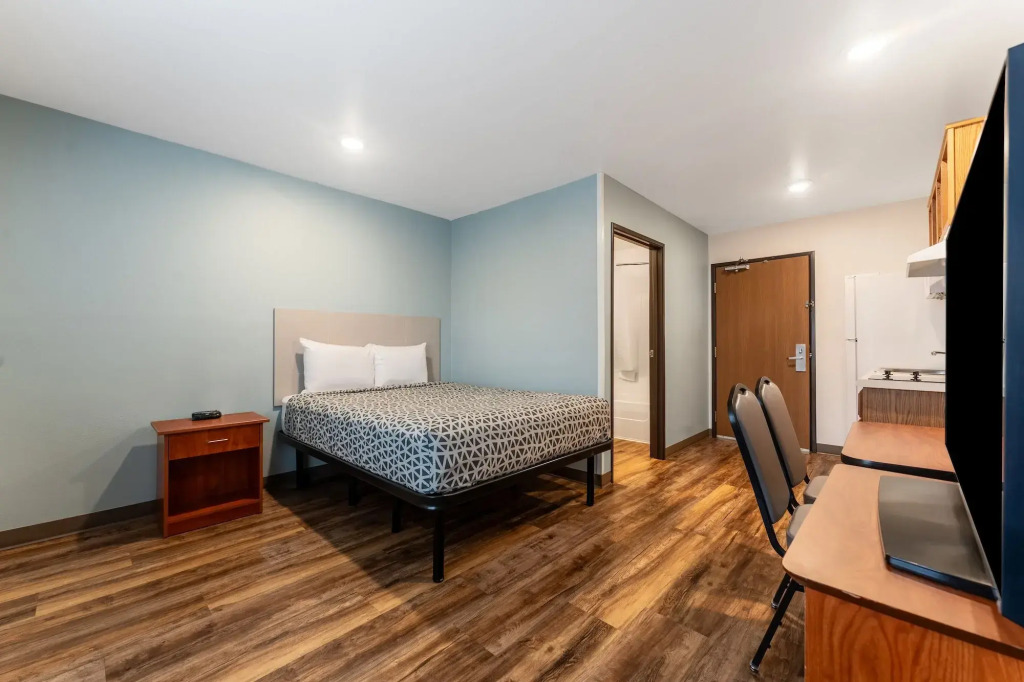 WoodSpring Suites Columbia Fort Jackson