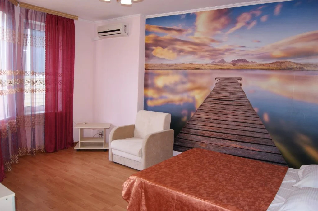 Kotedzhi V Dzhemete Guest House