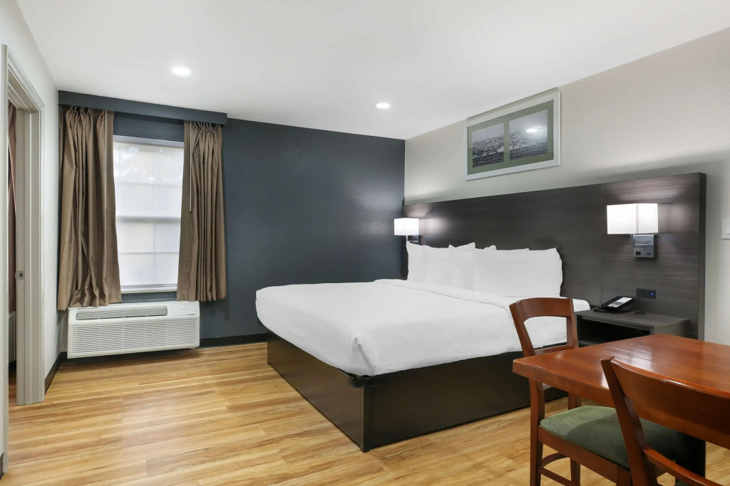 Best Western Mystic Hotel
