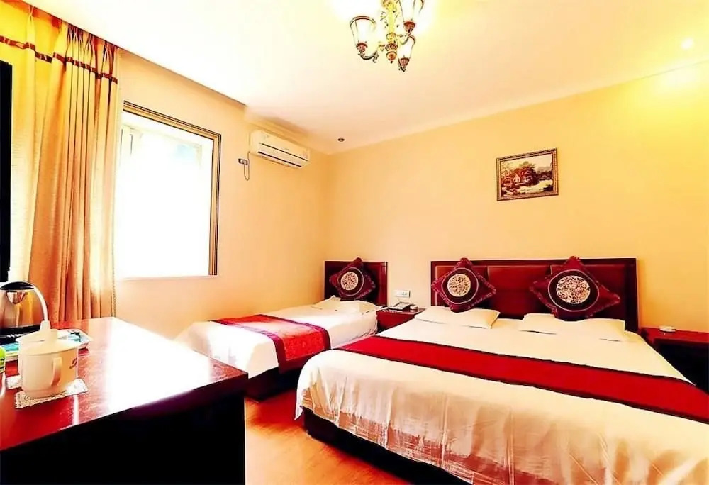 Splendid Express Hotel