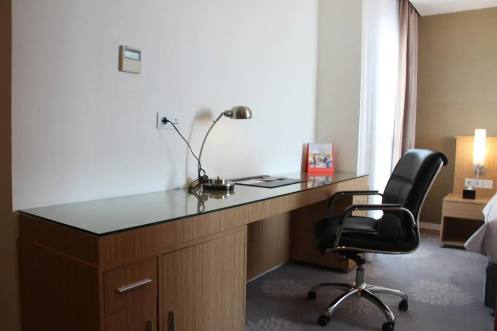 Swiss-Belinn Manyar