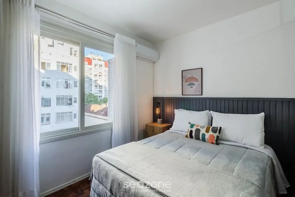 Comfortable and Well-located Studio in POA Cei0304