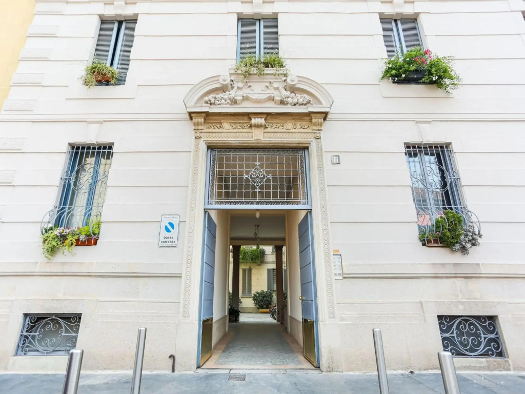The Best Rent - Colorful apartment Milan City Center