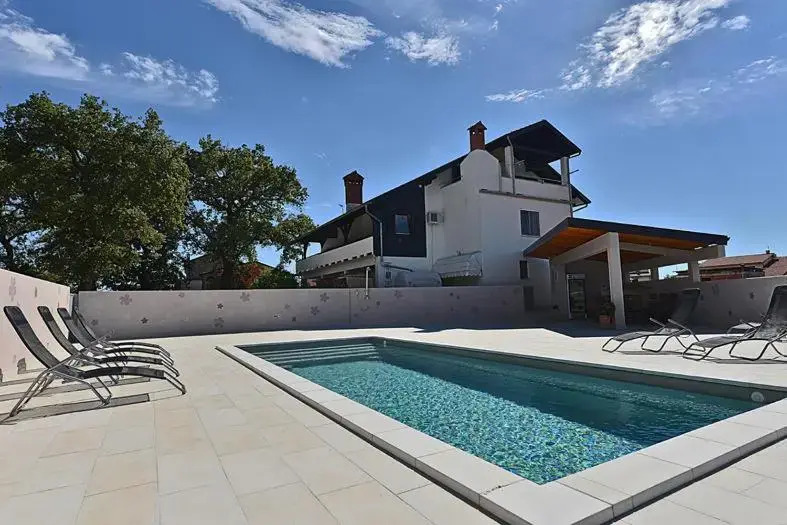 Villa Paolija