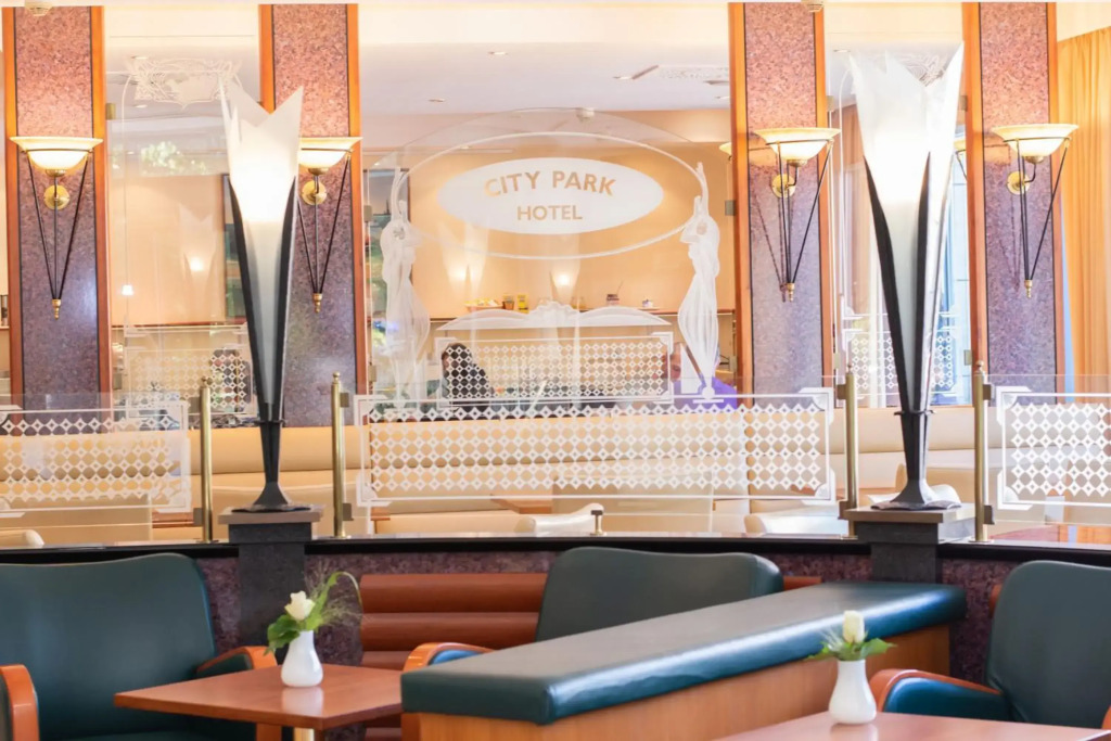 City Park Hotel