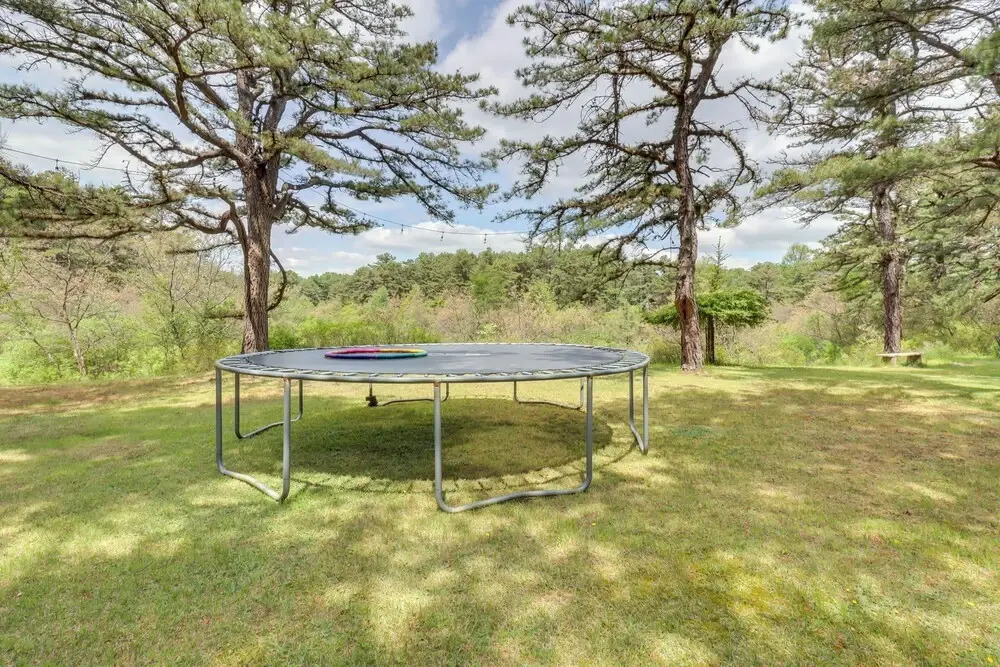 Fire Pit, Kayaks & Hammocks: Long Pond Home!